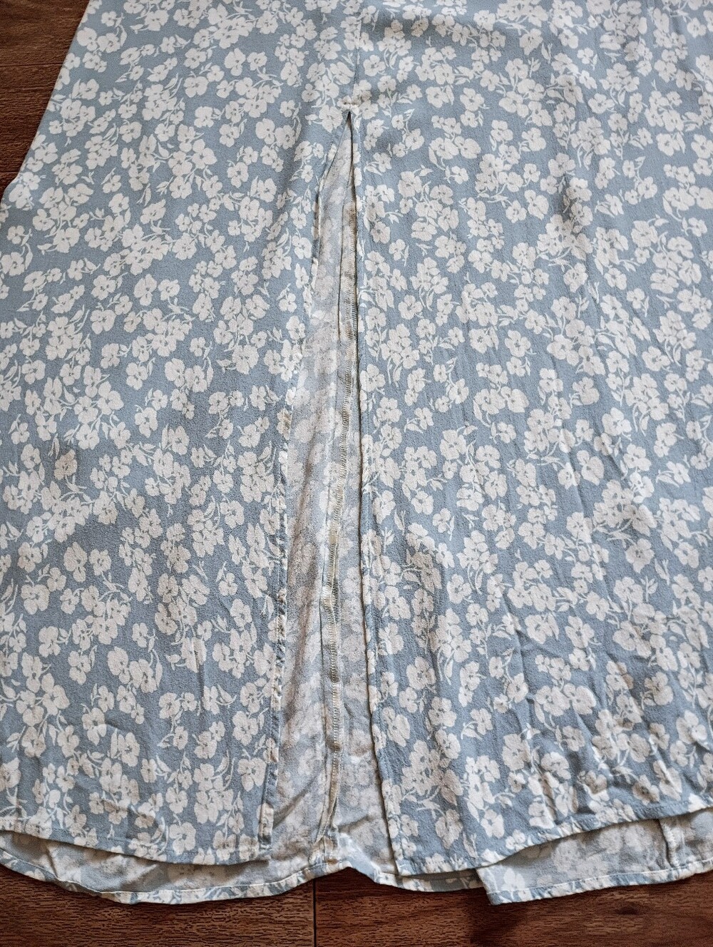 Reformation Blue White Floral Skirt sx 16 - Picture 5 of 8